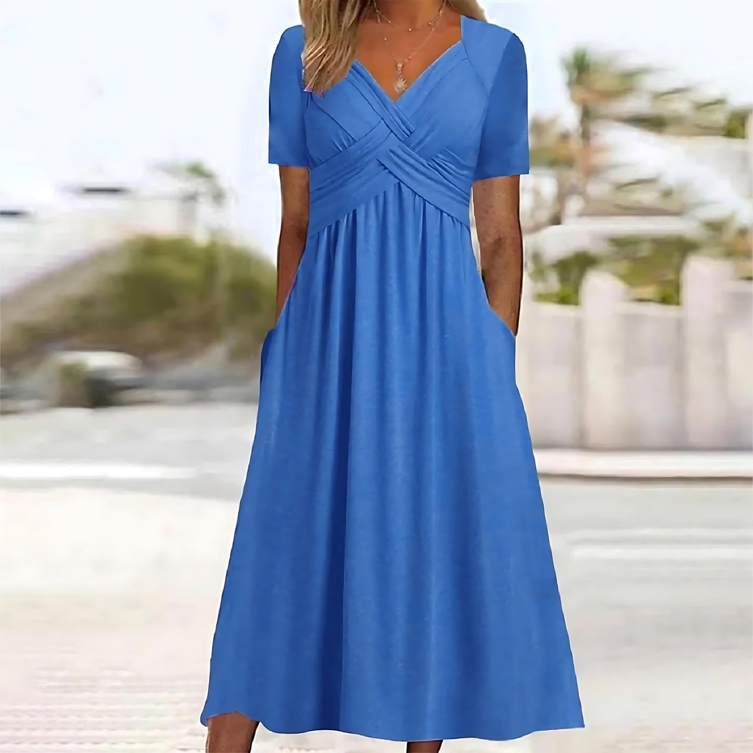 Amelia™ | Elegant midi dress with flattering tummy control