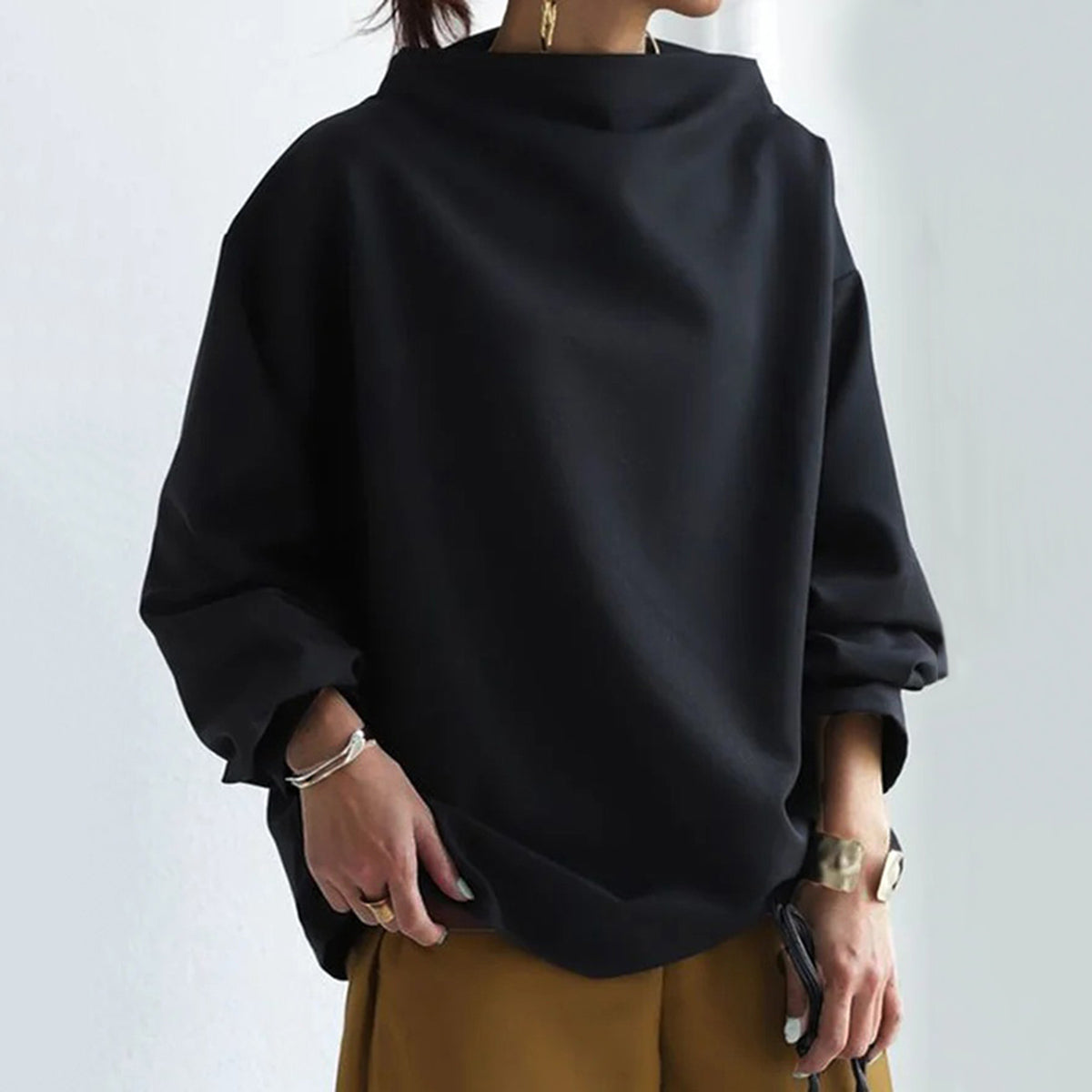 RUBY - HIGH NECK SWEATER